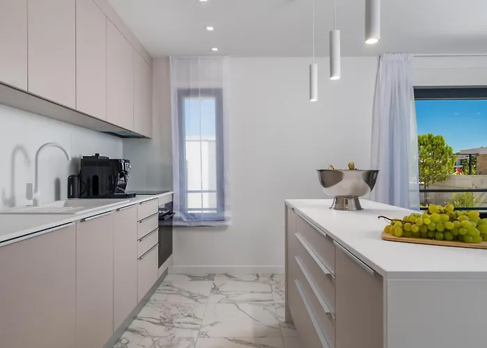 3 Bedroom Cozy In Lejlighed