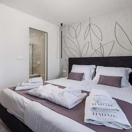 公寓 3 Bedroom Cozy In 马林斯卡