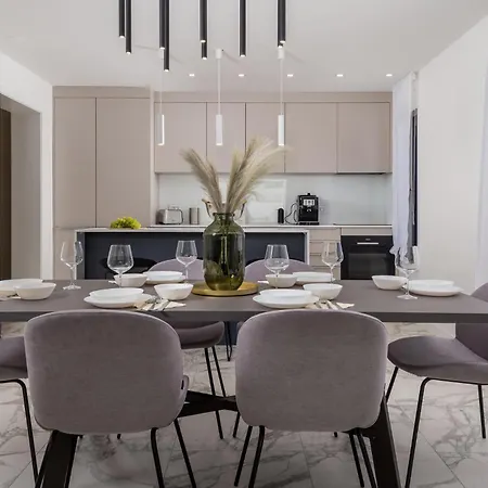 3 Bedroom Cozy In * 马林斯卡