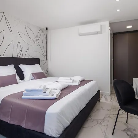 Pet Friendly In * Malinska